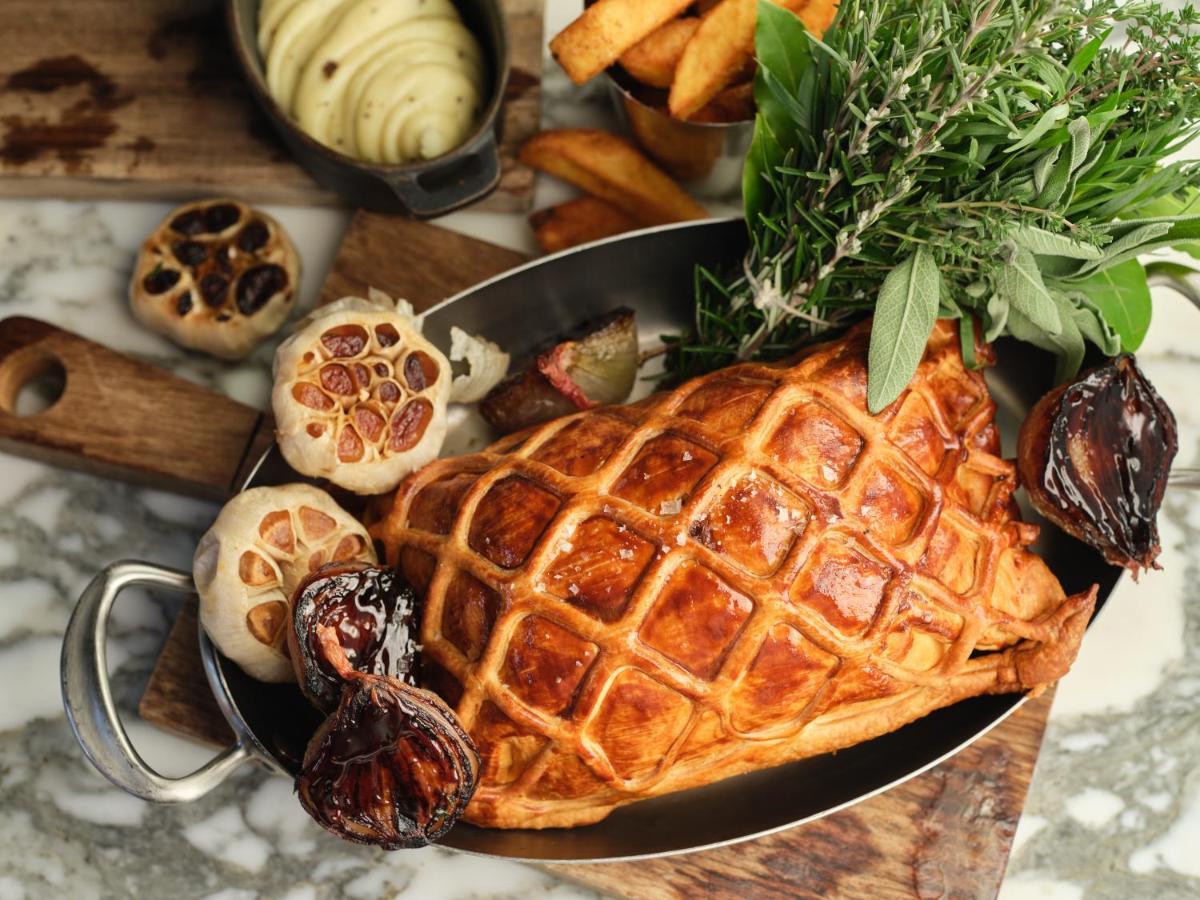 The Lygon Arms - An Iconic Luxury Hotel 4*