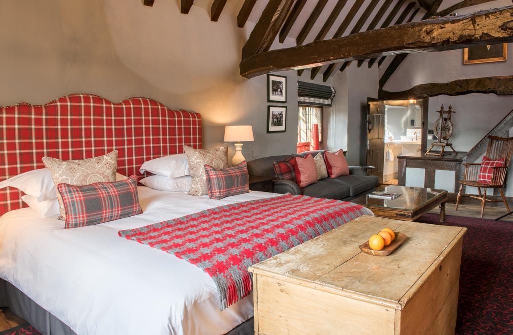 The Lygon Arms - An Iconic Luxury Hotel 4*